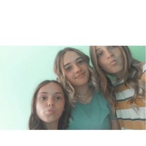 Meet your Posher, Taya